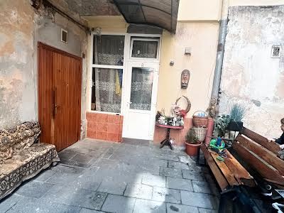 квартира за адресою Князя Лева вул., 7
