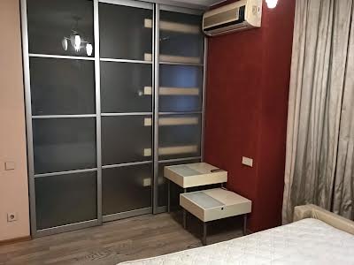 квартира по адресу Павла Тычины просп., 2
