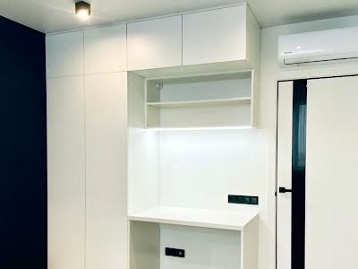 квартира за адресою Карла Мікльоша вул., 19