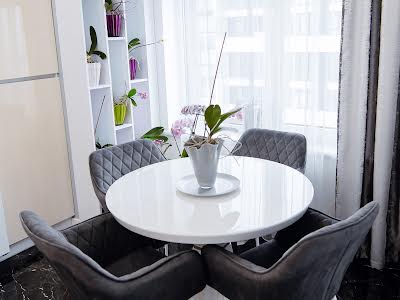 квартира за адресою Порохова вул., 20