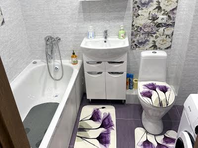 квартира за адресою Ревуцького вул., 54