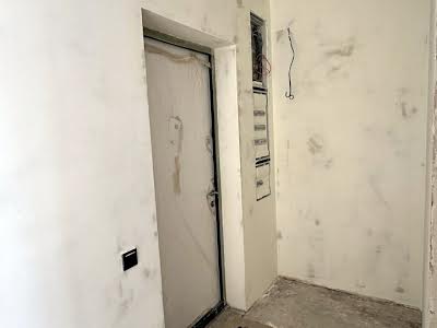 квартира за адресою Зарічна вул., 4