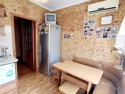 квартира за адресою Калинова вул., 47