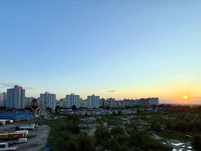 квартира за адресою Миколи Закревського вул., 95-Г