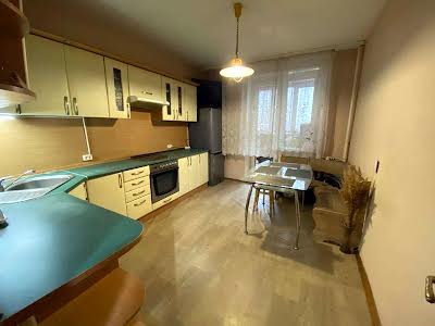квартира за адресою Харківське шосе, 58-А