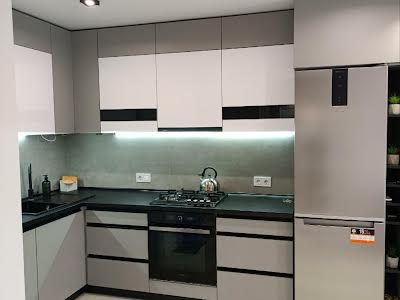 квартира за адресою Зелена вул., 204д