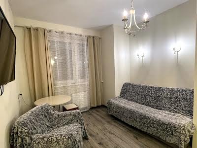 квартира за адресою Олександра Мишуги вул., 12