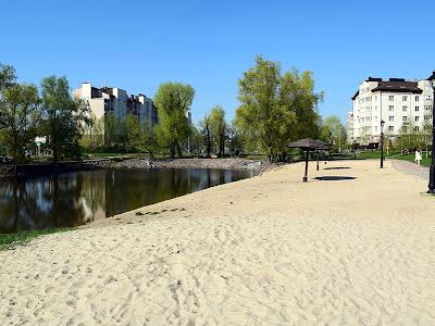 квартира за адресою Бульвар Приозерний вул., 5Б