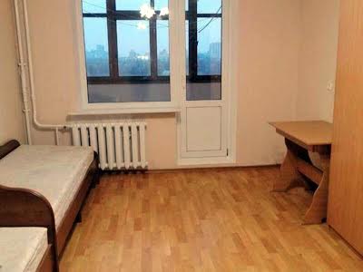 квартира за адресою Олени Пчілки вул., 4