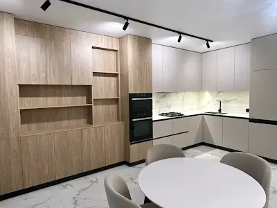 квартира за адресою Угорська вул., 12
