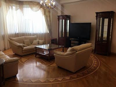квартира за адресою Шевченка просп., 33