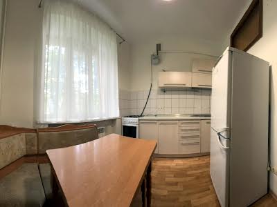 квартира по адресу Елены Телиги ул., 35-Б