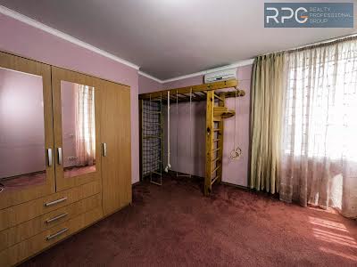 квартира за адресою Старонаводницька вул., 4-В