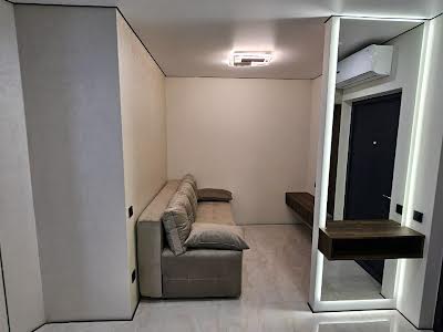 квартира за адресою Ленкавського вул., 34