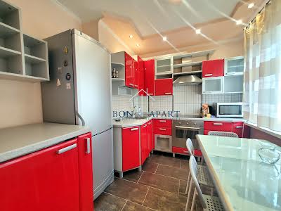квартира за адресою Печенізька вул., 6