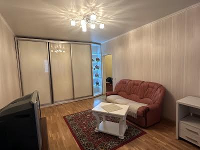 квартира за адресою Петра Григоренка просп., 21