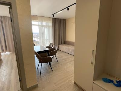 квартира за адресою Роксоляни вул., 21