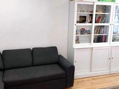 квартира за адресою Патріарха Мстислава Скрипника вул., 48-А