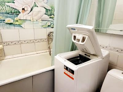 квартира за адресою Сулеймана Стальського вул., 8