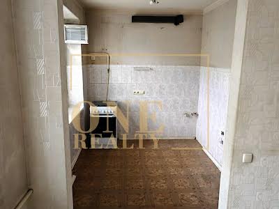 квартира за адресою Будівельників вул., 1