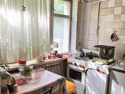 кімната за адресою Академіка Янгеля вул., 32