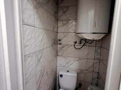 коммерческая по адресу Берестейський, 59