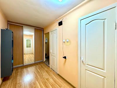 квартира за адресою Архітектора Старова вул., 14