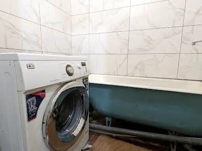квартира за адресою Тополя-1 вул., 18