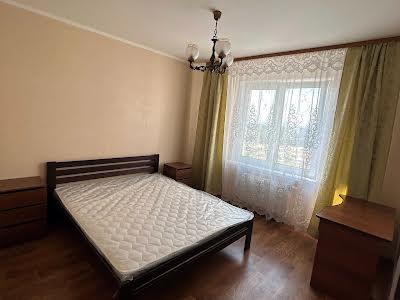 квартира по адресу Ревуцкого ул., 54