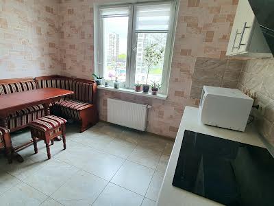 квартира за адресою Сергія Данченка вул., 3
