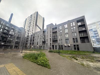 квартира за адресою Залізнична вул., 9
