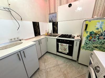 квартира по адресу Добролюбова ул., 5