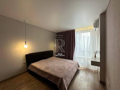 квартира за адресою вул. Святослава Хороброго, 11б