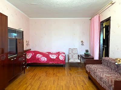квартира по адресу Новокрымская ул., 3