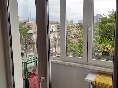 квартира за адресою Вокзальна вул. (Петровського), 6