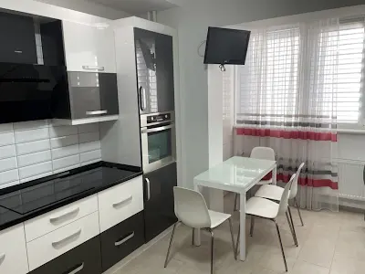 квартира за адресою Лариси Руденко вул., 21