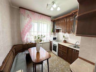 квартира по адресу Дмитрия Луценко ул. (Крейсера 'Аврора'), 5