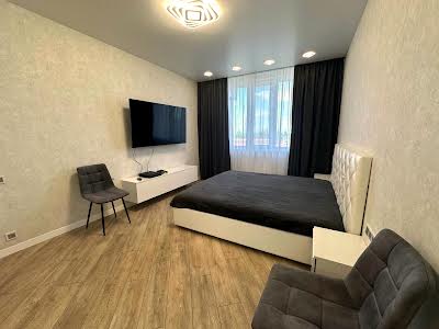 квартира за адресою Канатна вул., 122а