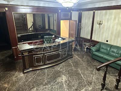 коммерческая по адресу Костёльная ул., 6