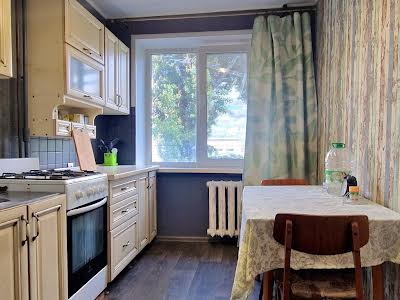квартира за адресою Набережна Перемоги вул., 48
