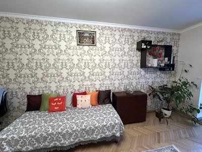 квартира за адресою Хіміків вул., 6