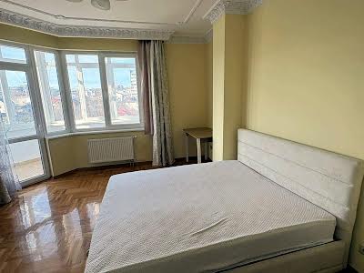 квартира по адресу Линкольна ул., 6
