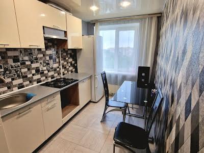 квартира за адресою Донецьке шосе, 148