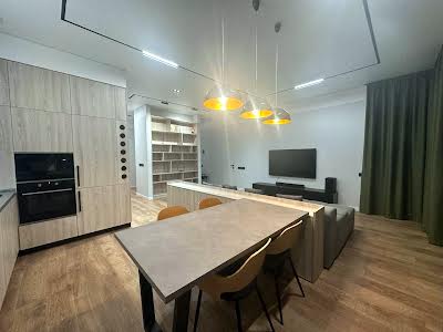 квартира за адресою Нагірна вул., 18/16
