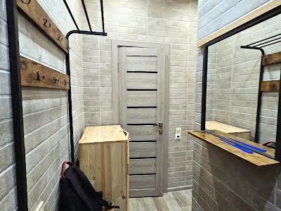 квартира по адресу Камянская ул., 34а