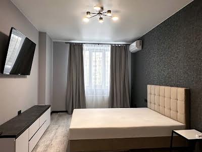 квартира за адресою Боголюбова вул., 33