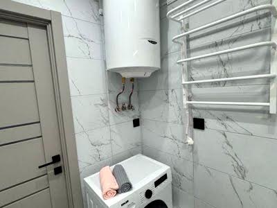квартира по адресу Озёрная ул., 27а
