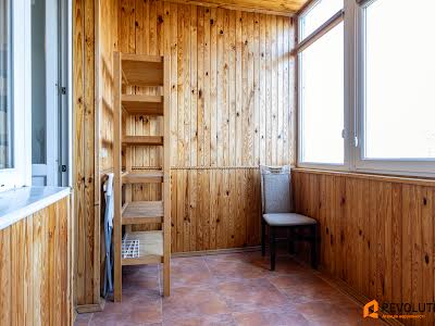 квартира по адресу Верховной Рады бульв., 14-Б