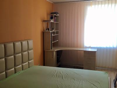квартира за адресою Полякова, 23
