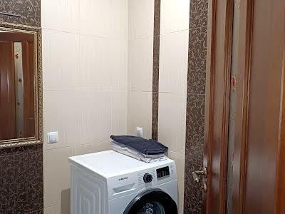 квартира за адресою П. Орилика, 14
